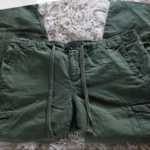 J. Crew women’s beach cargo pant in fatigue green